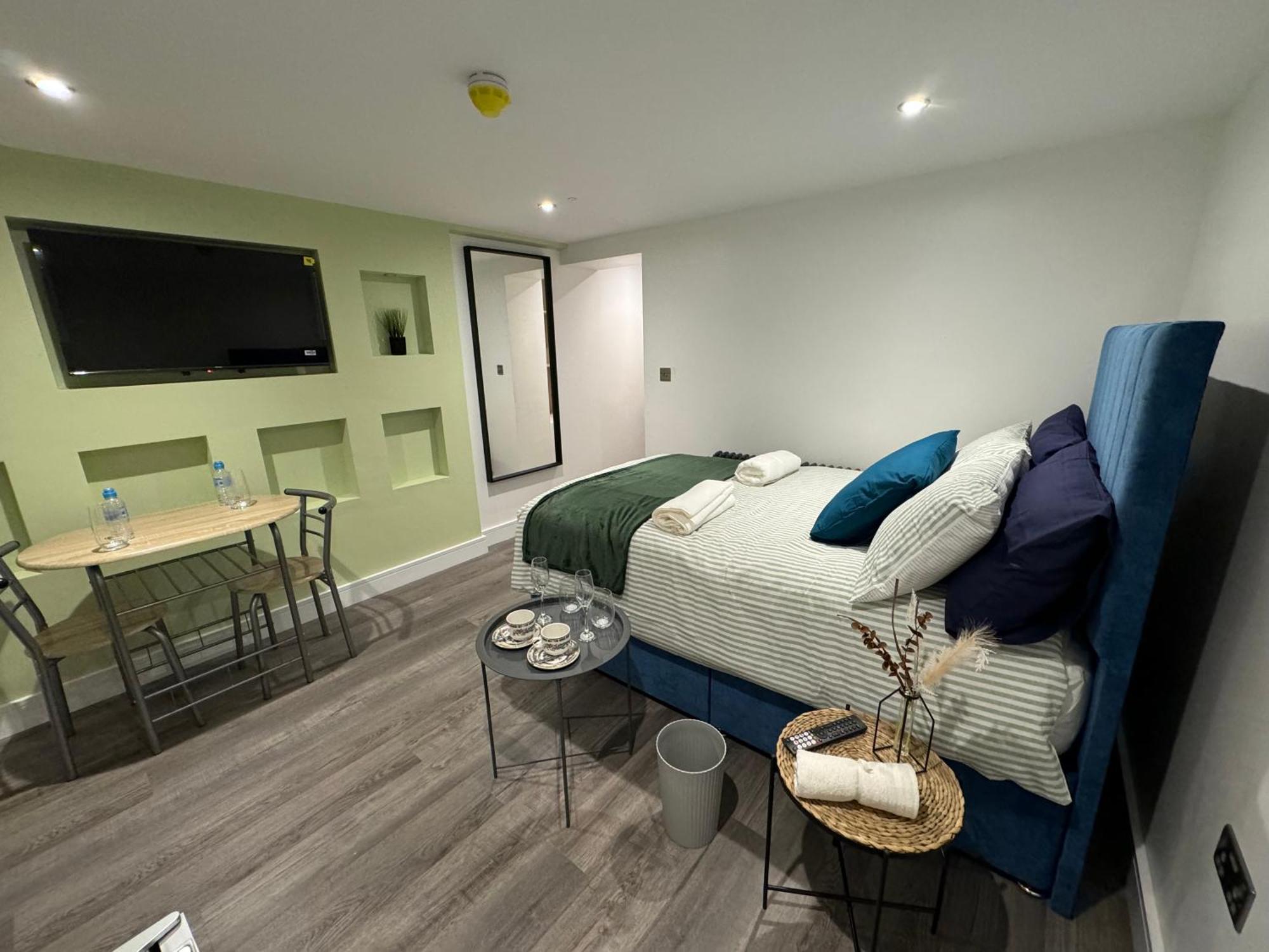 Southgate Luxury Apartments Elland Exteriör bild