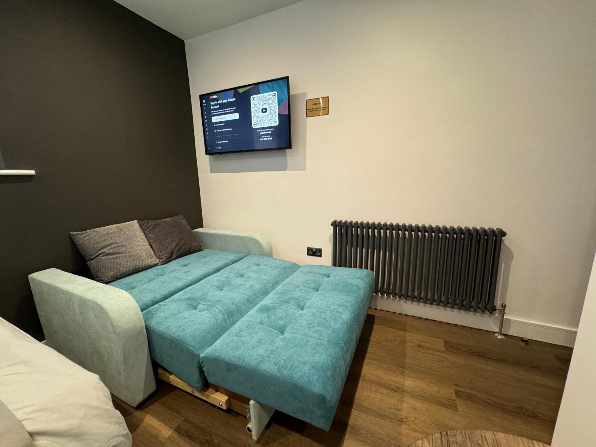 Southgate Luxury Apartments Elland Exteriör bild